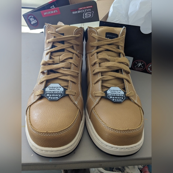 Slip resistant work boot sneaker - Picture 6 of 8